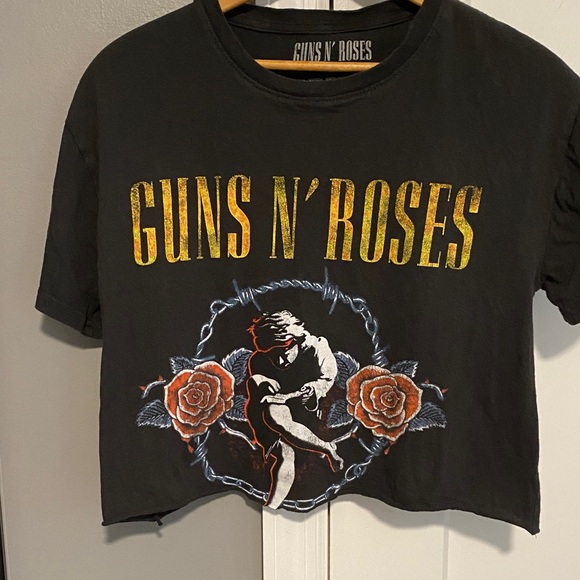 GUNS N ROSES CROP TEE - Picture 1 of 4